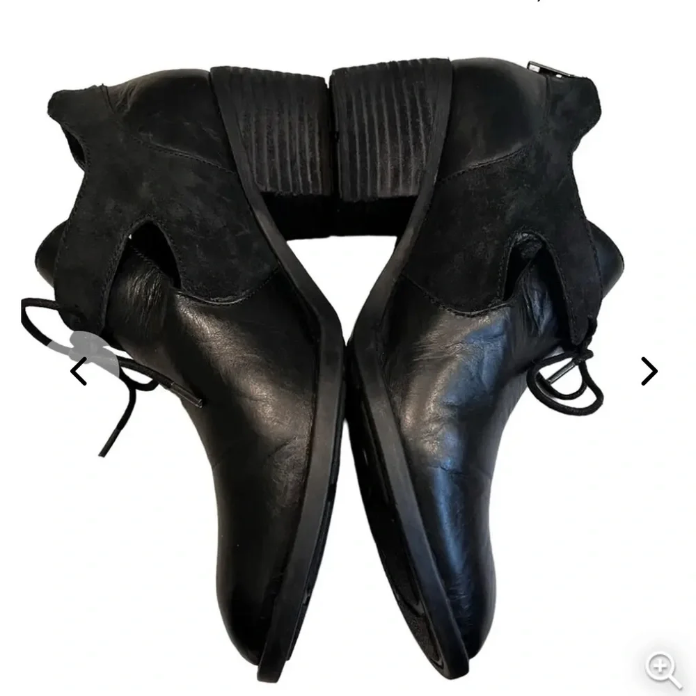 Born Celia Cutout Black Leather Booties, Sz:9.5